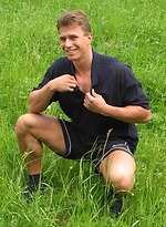 74684