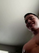 7085829