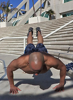 647645