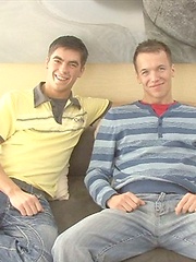 Hot european jocks Mark Dalton and Sam Hunting fuck