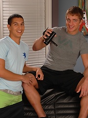 Tony Newport tops Marcus Mojo