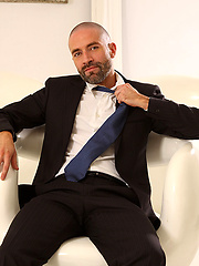 Conner Habib, David Castan and Nicolas Torri - Poke \\\'is face