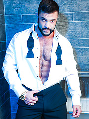 Tux Dup, Editor's Cut