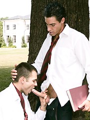 Lucio Maverick and Steve Hunt fucking outdoors