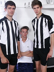 Geordie boys football kit 3 way
