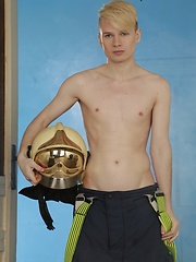 Horny Blond Twink Gets Rescued (Then Fucked!) By Hero Hunk!