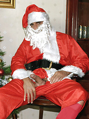 Santa Marcello performs a filthy christmas wank to have a real white christmas