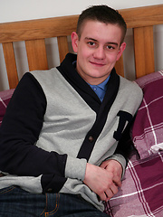 Sporty Young Footballer Brad - His 1st Cock Sucking from a Guy & How Erect! Lucky Dan Broughton!