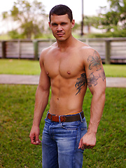 Topher DiMaggio Fucks Tate Ryder