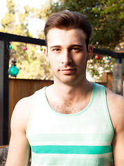 Jarec Wentworth shows us his man meat