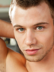 Hot studs Andres & Brett fuck