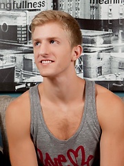 Hot blond Levi Michaels masturbates