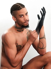 Dayon and Jin Powers in Wicked in Leather