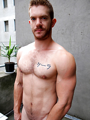 My muscly Aussie mate Skippy Baxter