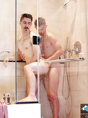 Teen Twink Shower Romp - Zak Bishop, Vincent James